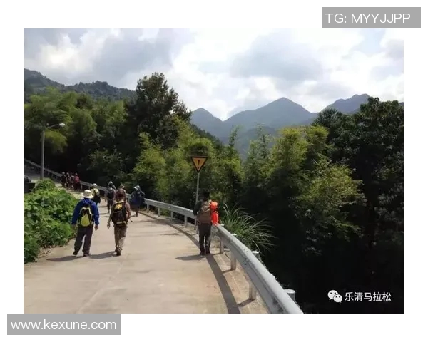 飞盘追梦:周秀英的运动人生与心灵对话之旅